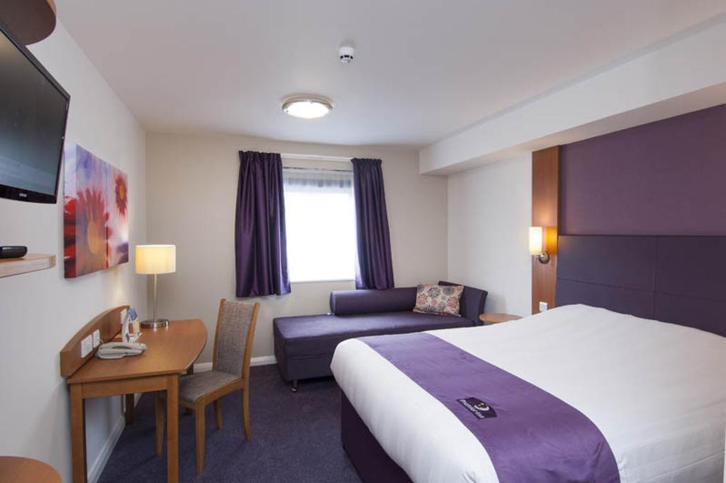 Premier Inn Dover East Habitación foto