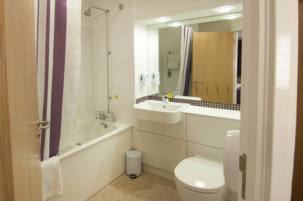 Premier Inn Dover East Habitación foto