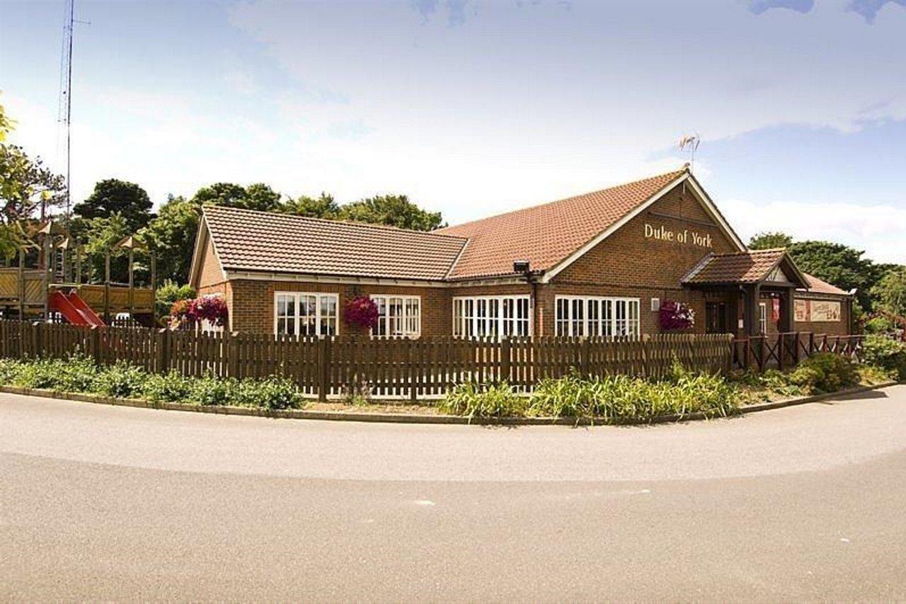 Premier Inn Dover East Exterior foto