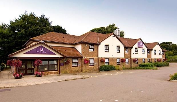 Premier Inn Dover East Exterior foto